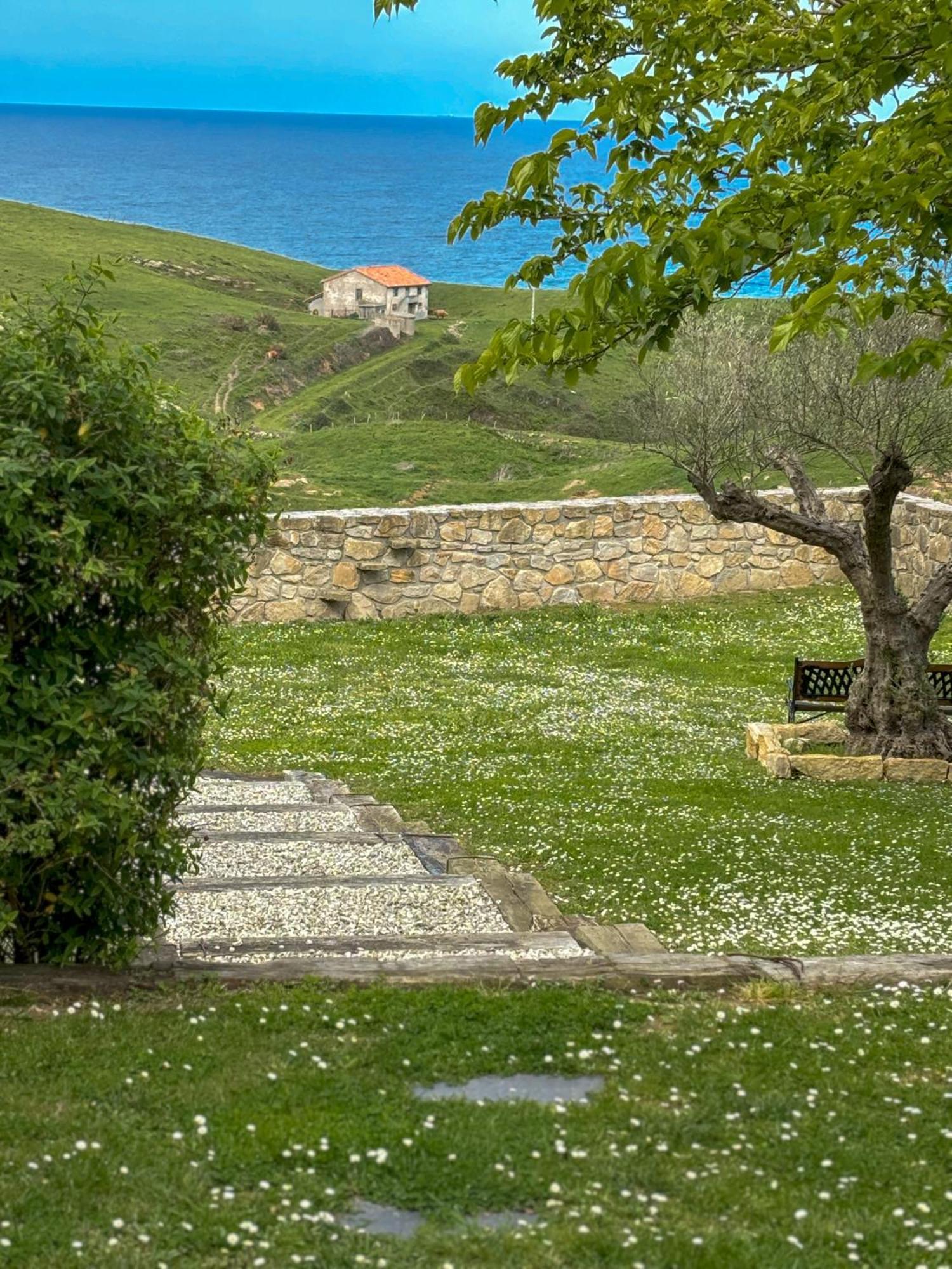Villa Suances Tagle Luaran gambar
