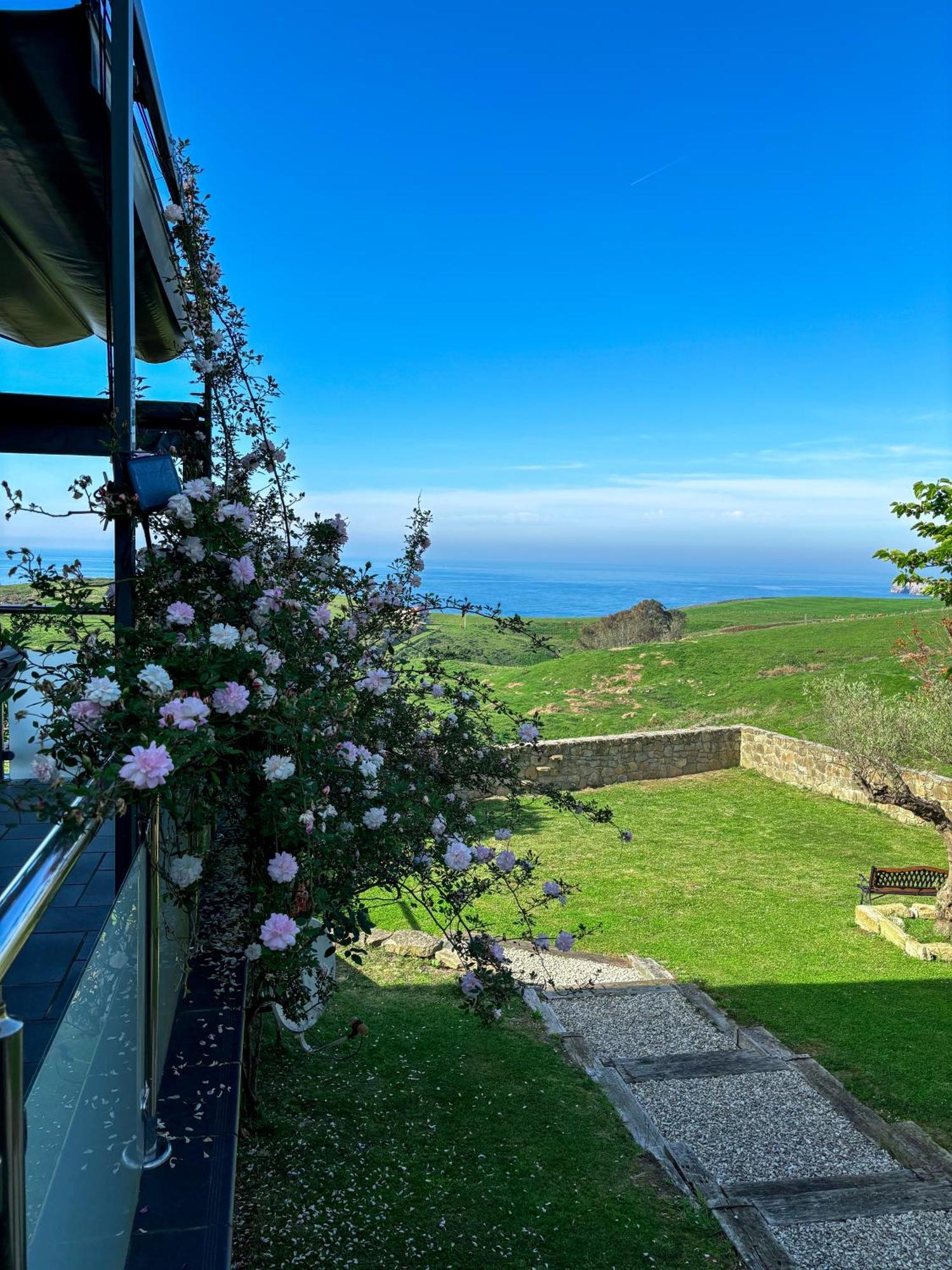 Villa Suances Tagle Luaran gambar
